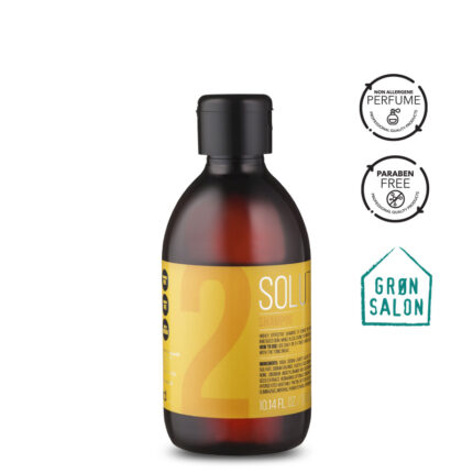 Sampon pentru matreata uscata si scalp iritat Solutions No.2 300ml este eficient in combaretea matretii uscate, a ciupercilor si a mancarimilor.