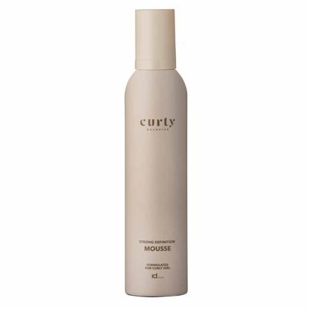 Spuma pentru definirea buclelor cu ulei de argan si pantenol fixare puternica CURLY Xcls Strong Definition Mousse 250ml este dezvoltata special pentru nevoile parului cret/ondulat. Pastreaza lejeritatea si naturaletea buclelor. Conține ulei de Argan pentru un par catifelat, matasos și Pantenol pentru hidratare intensa.